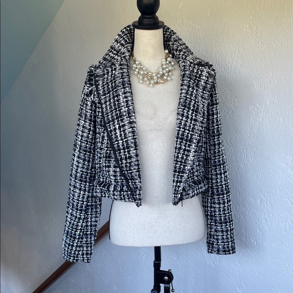 a‎ new day Black and White Checkered Blazer